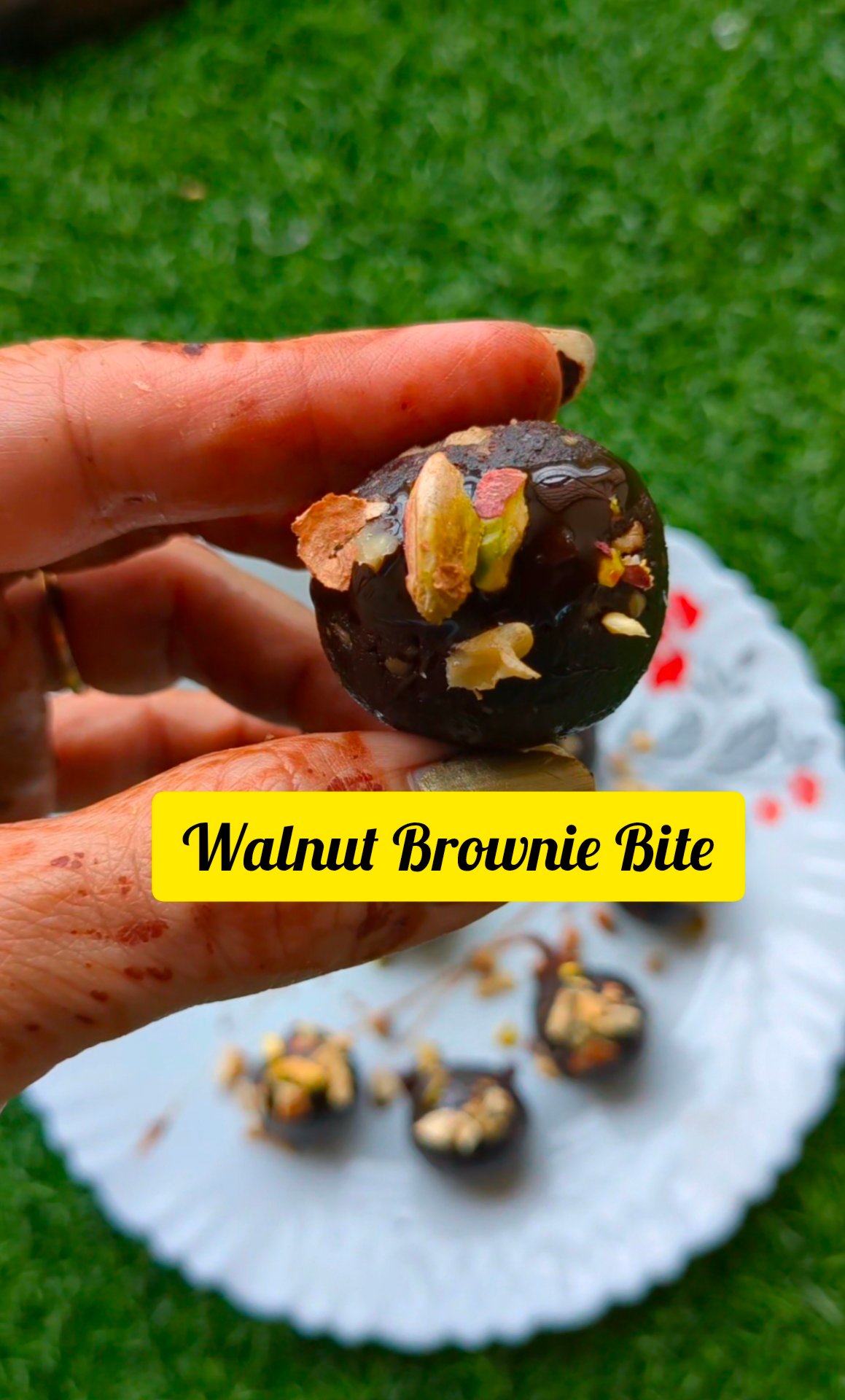Walnut Brownie Bites